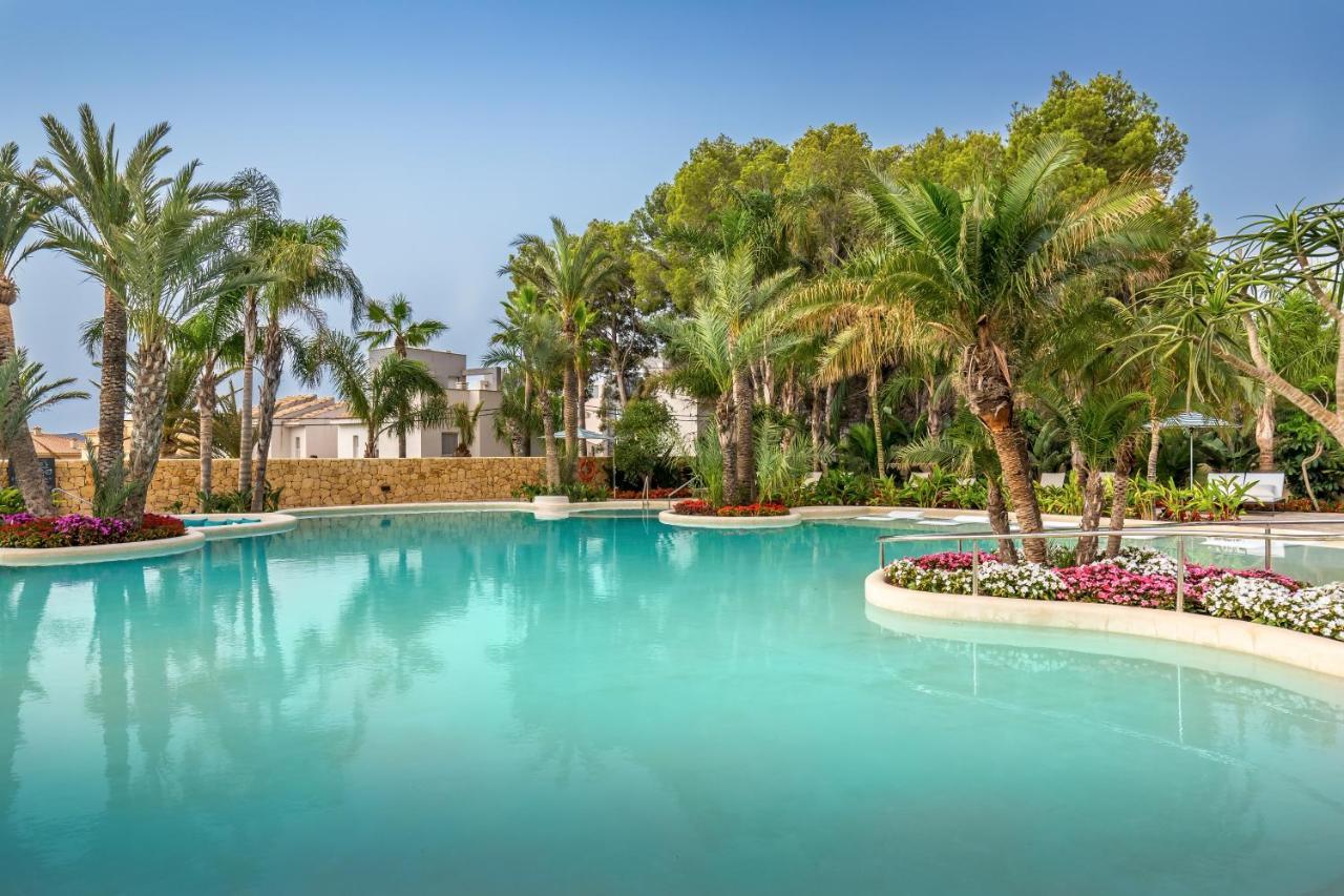 Hotel Barceló La Nucía Palms Exterior foto The resort's swimming pool